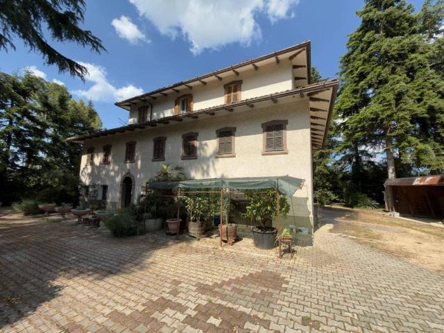 Villa in vendita a Tolentino MC