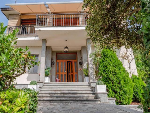 Villa in vendita a Torino TO