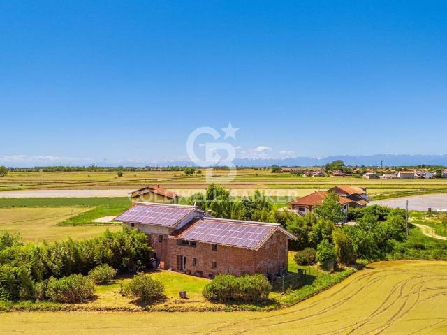 Villa in vendita a Tornaco NO