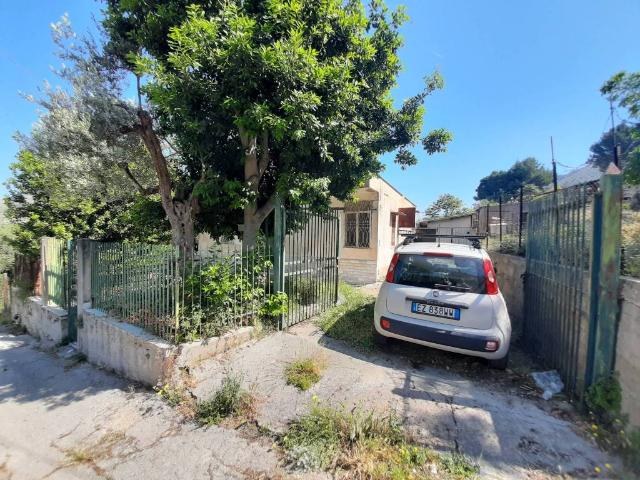 Villa in vendita a Torretta PA
