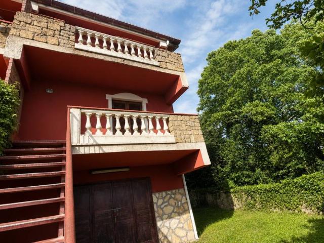 Villa in vendita a Torre Cajetani FR