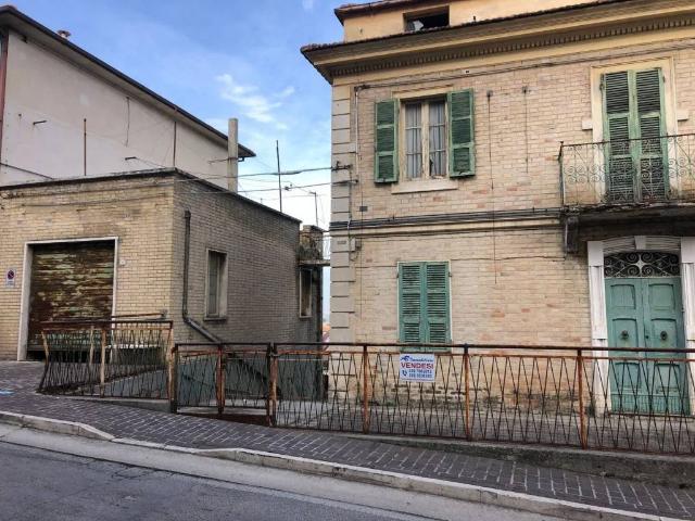 Villa in vendita a Torre San Patrizio FM
