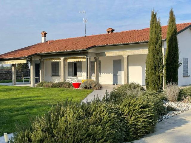 Villa in vendita a Torre Pallavicina BG