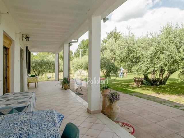 Villa in vendita a Torrita Tiberina RM