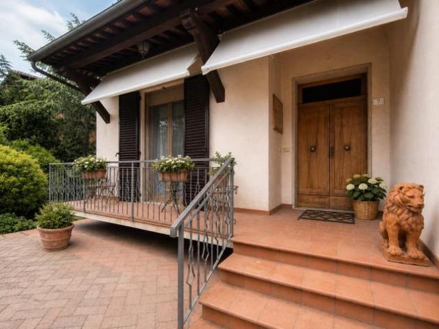 Villa in vendita a Torrita di Siena 320 mq Rif: 1419491