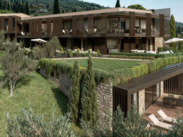 Villa in Vendita a Torri del Benaco
