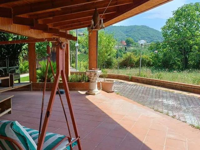 Villa in vendita a Torrioni AV