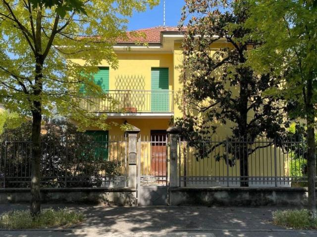 Villa in vendita a Tortona via Guala