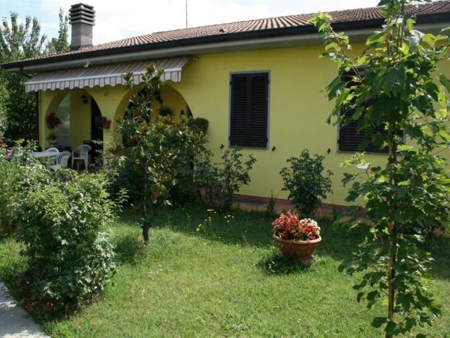 Villa in vendita a Tortona AL