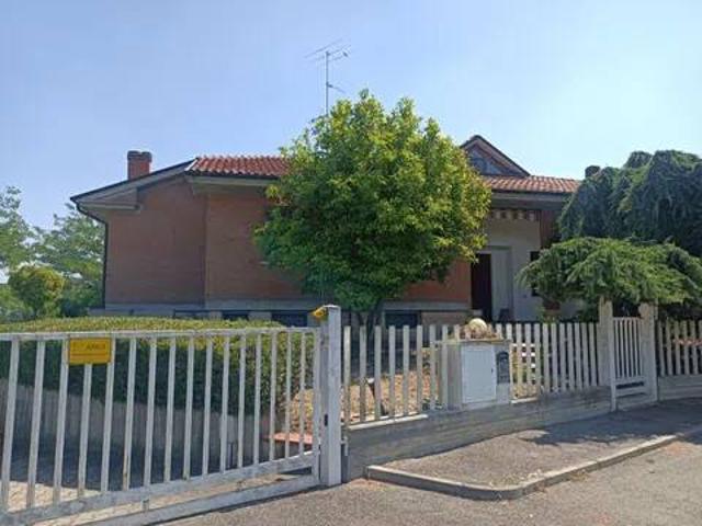 Villa in vendita a Tortona AL
