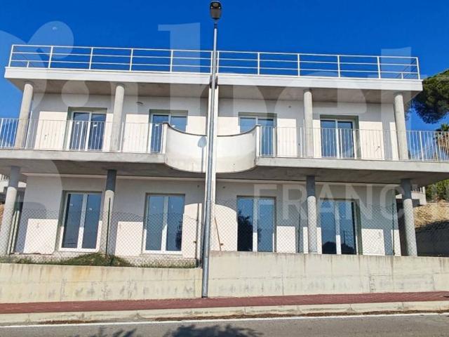 Villa in vendita a Tortoreto