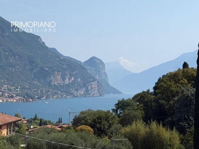 Villa in vendita a Toscolano Maderno BS