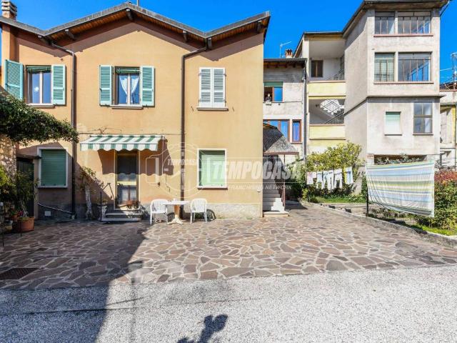 Villa in vendita a Toscolano Maderno BS