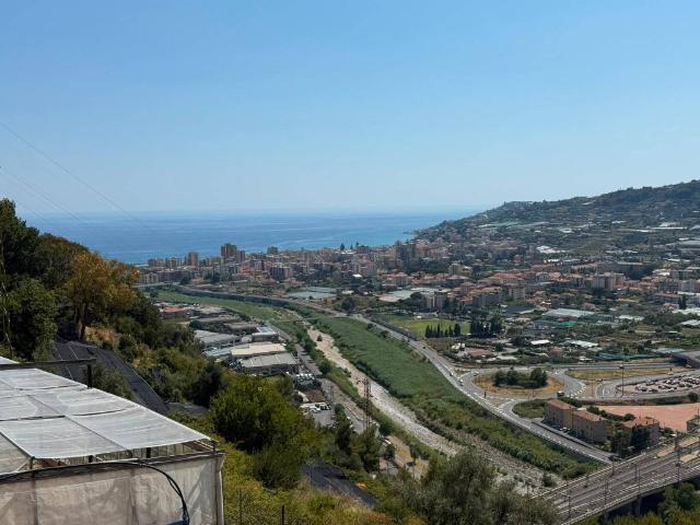 Villa in vendita a Taggia IM