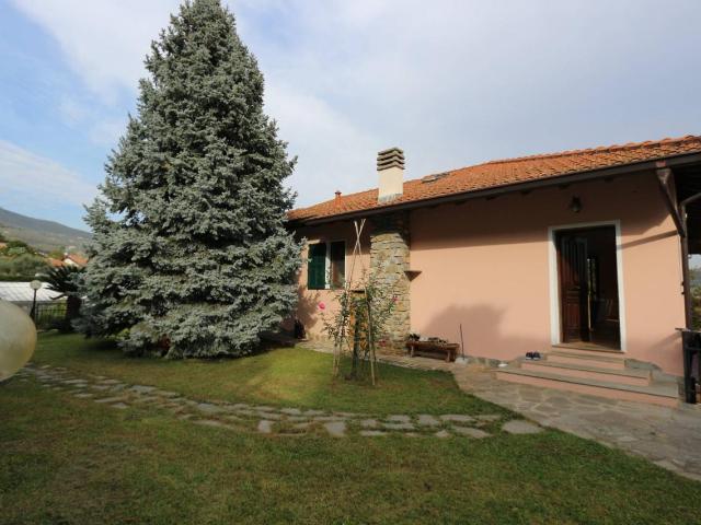 Villa in vendita a Taggia