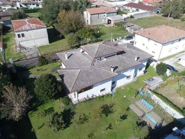 Villa in vendita a Taglio di Po RO