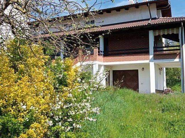 Villa in vendita a Tagliolo Monferrato AL