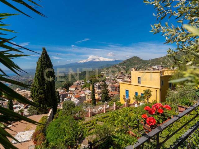Villa in vendita a Taormina ME