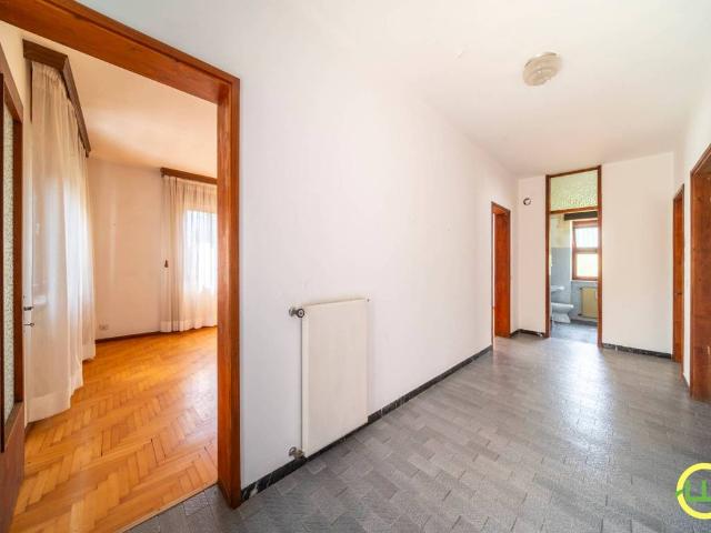 Villa in vendita a Tarcento UD