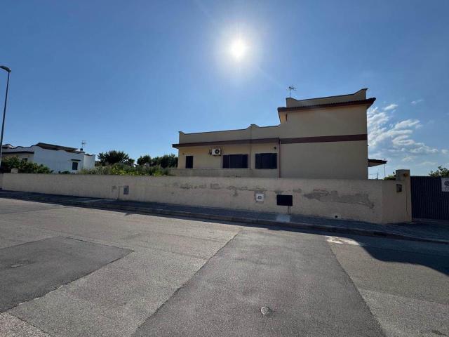 Villa in vendita a Taranto