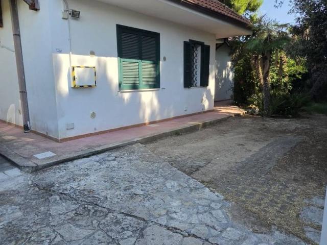 Villa in vendita a Taranto TA