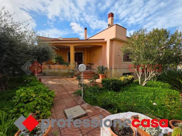 Villa in vendita a Taranto TA