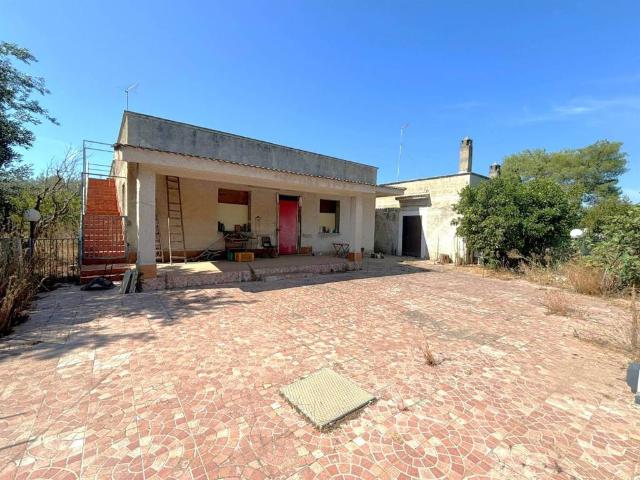 Villa in vendita a Taranto TA