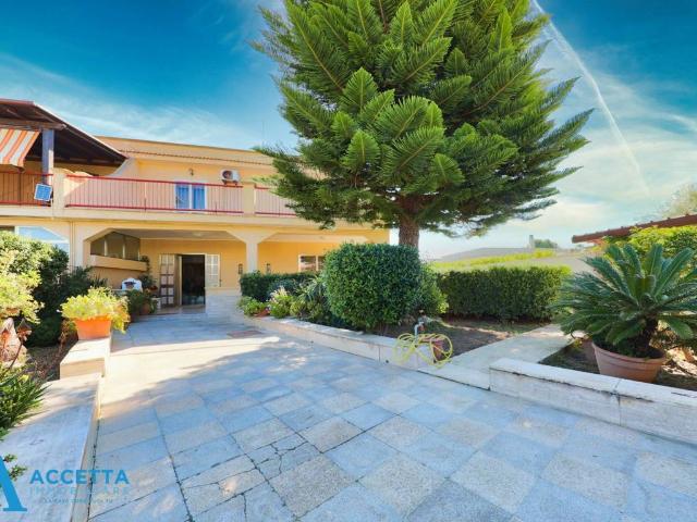 Villa in vendita a Taranto TA