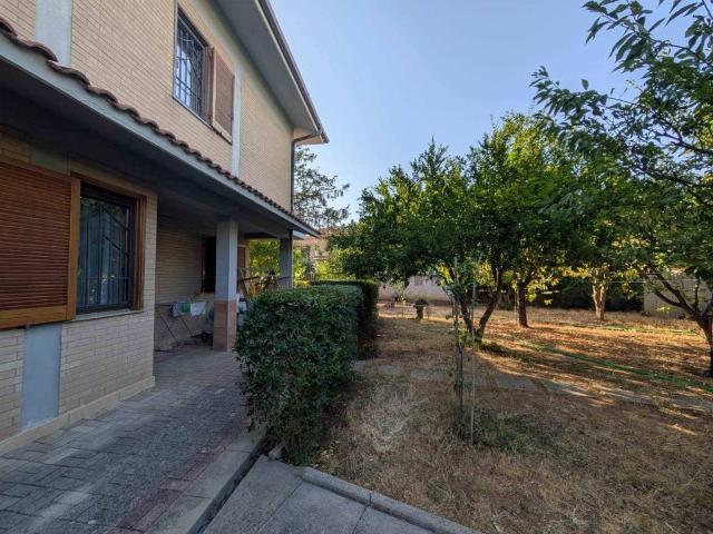 Villa in vendita a Tarquinia VT