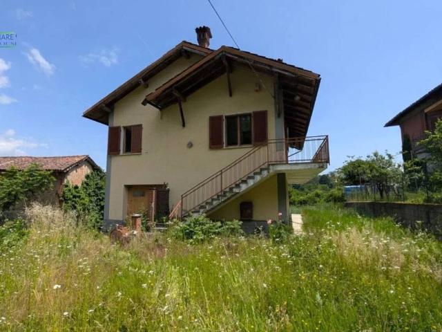 Villa in vendita a Tassarolo AL