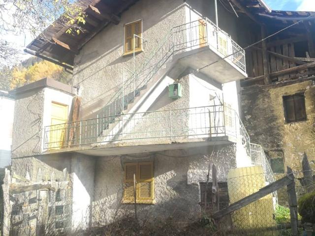 Villa in vendita a Temù BS