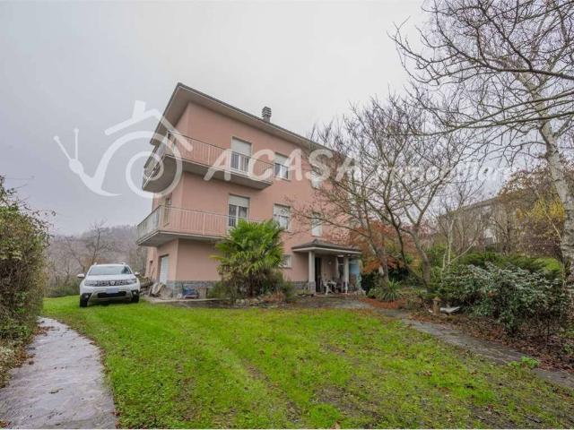 Villa in vendita a Terenzo PR