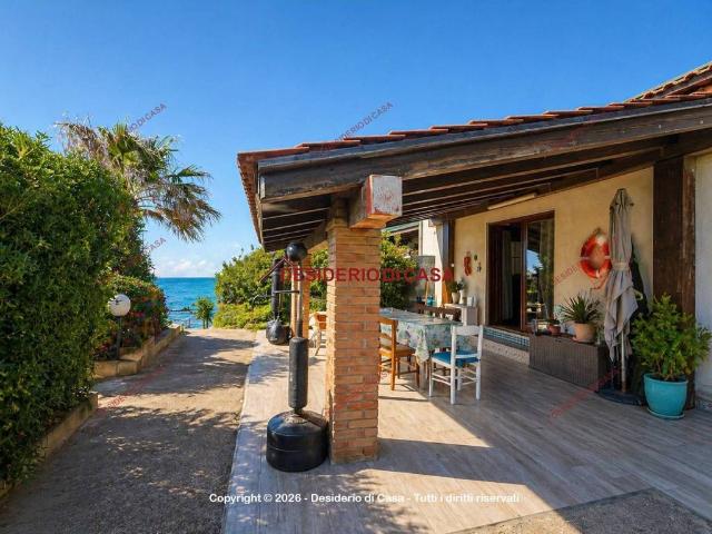 Villa in vendita a Terme Vigliatore ME