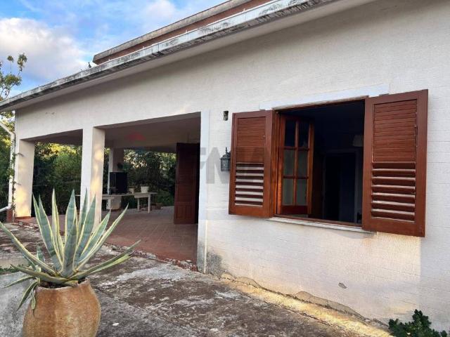 Villa in vendita a Termini Imerese PA