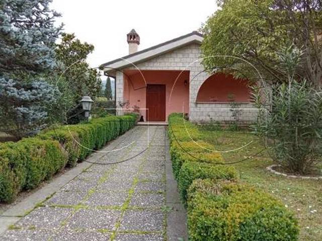 Villa in vendita a Terni TR