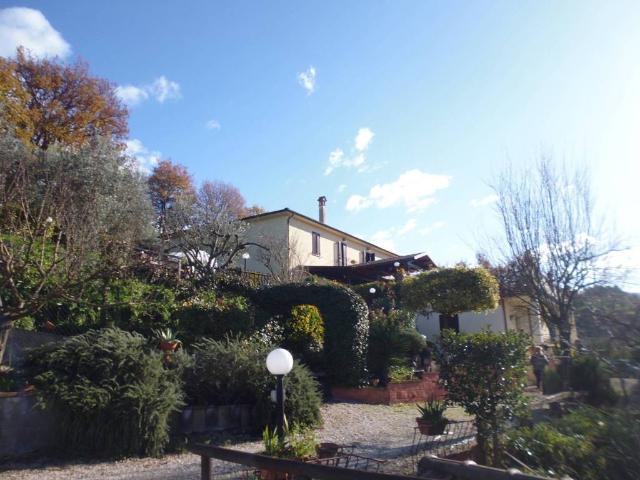 Villa in vendita a Terni TR