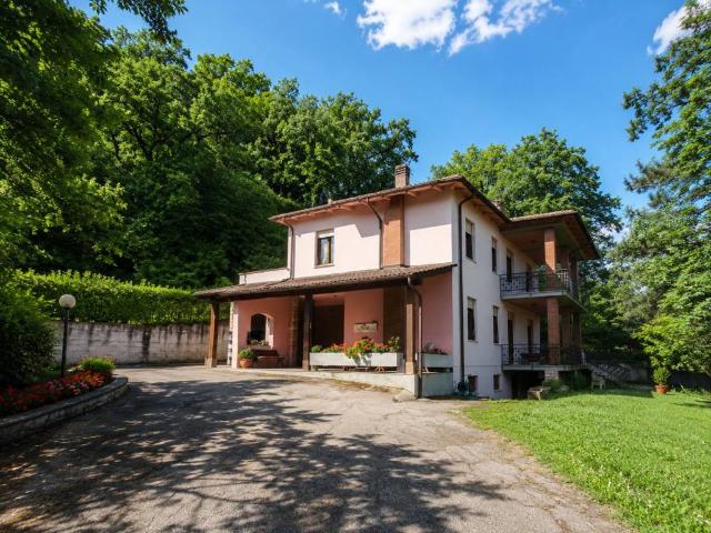Villa in vendita a Terni TR
