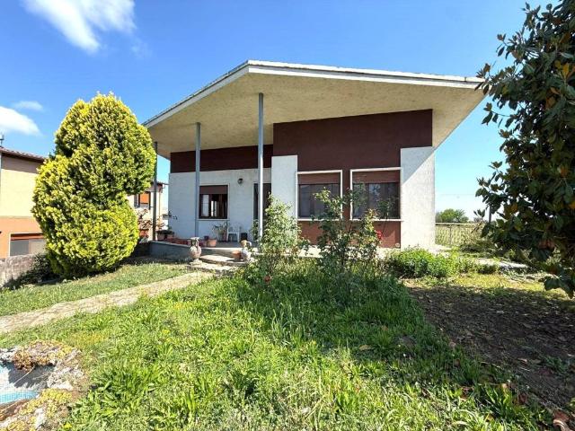 Villa in vendita a Terrazzo VR