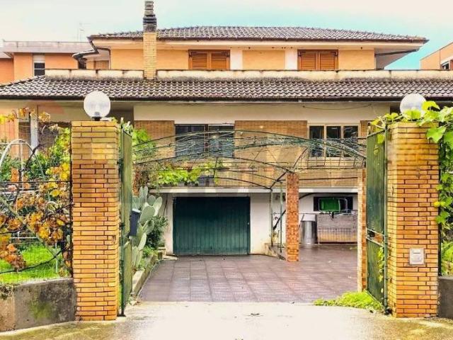 Villa in vendita a Terracina LT