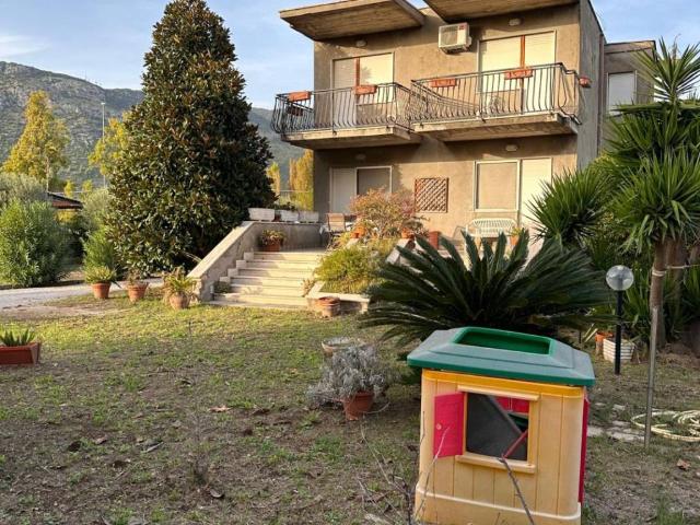 Villa in vendita a Terracina LT