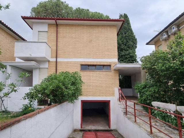 Villa in vendita a Terracina LT