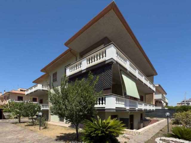 Villa in vendita a Terracina LT
