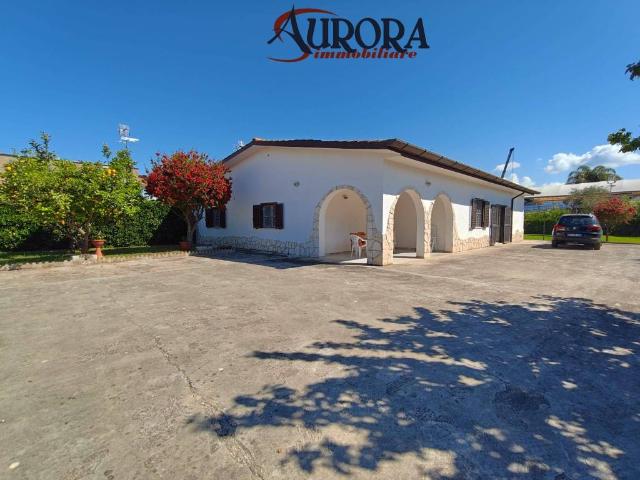 Villa in vendita a Terracina LT