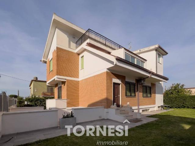 Villa in vendita a Terracina LT