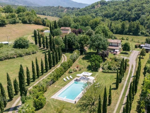 Villa in vendita a Terranuova Bracciolini AR