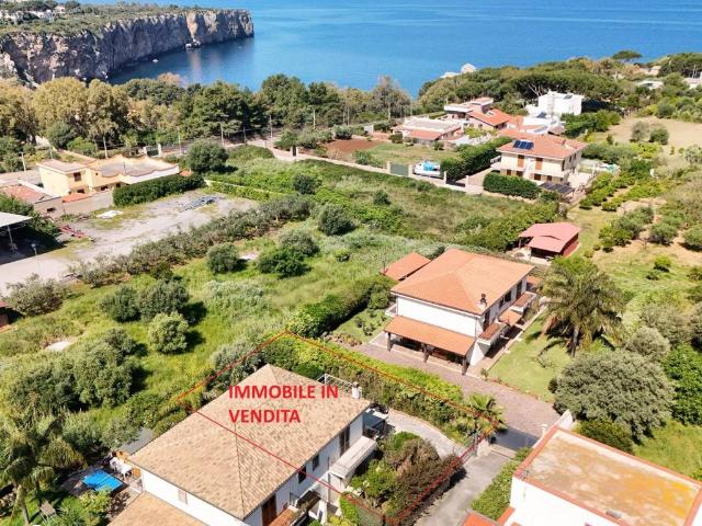 Villa in vendita a Terrasini PA