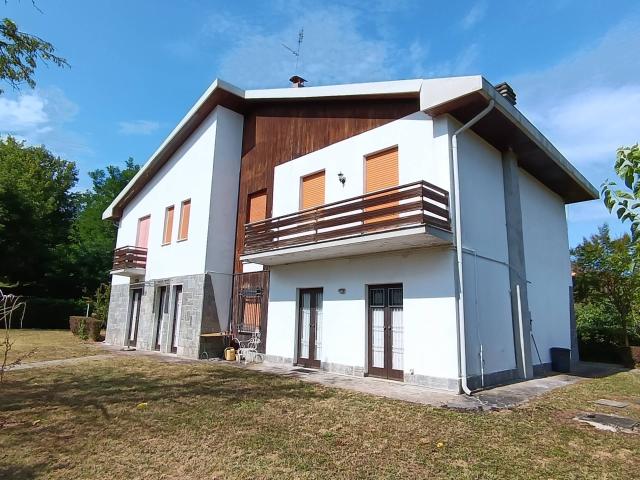 Villa in vendita a Tigliole