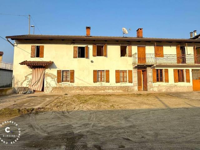 Villa in vendita a Tigliole AT