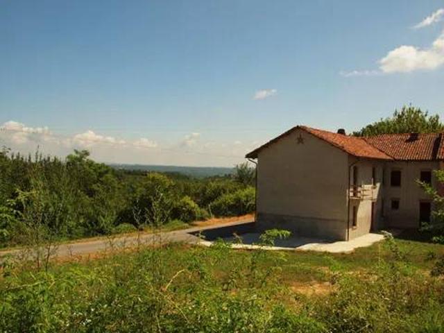 Villa in vendita a Tigliole AT