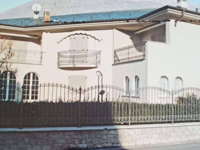 Villa in vendita a Tirano SO